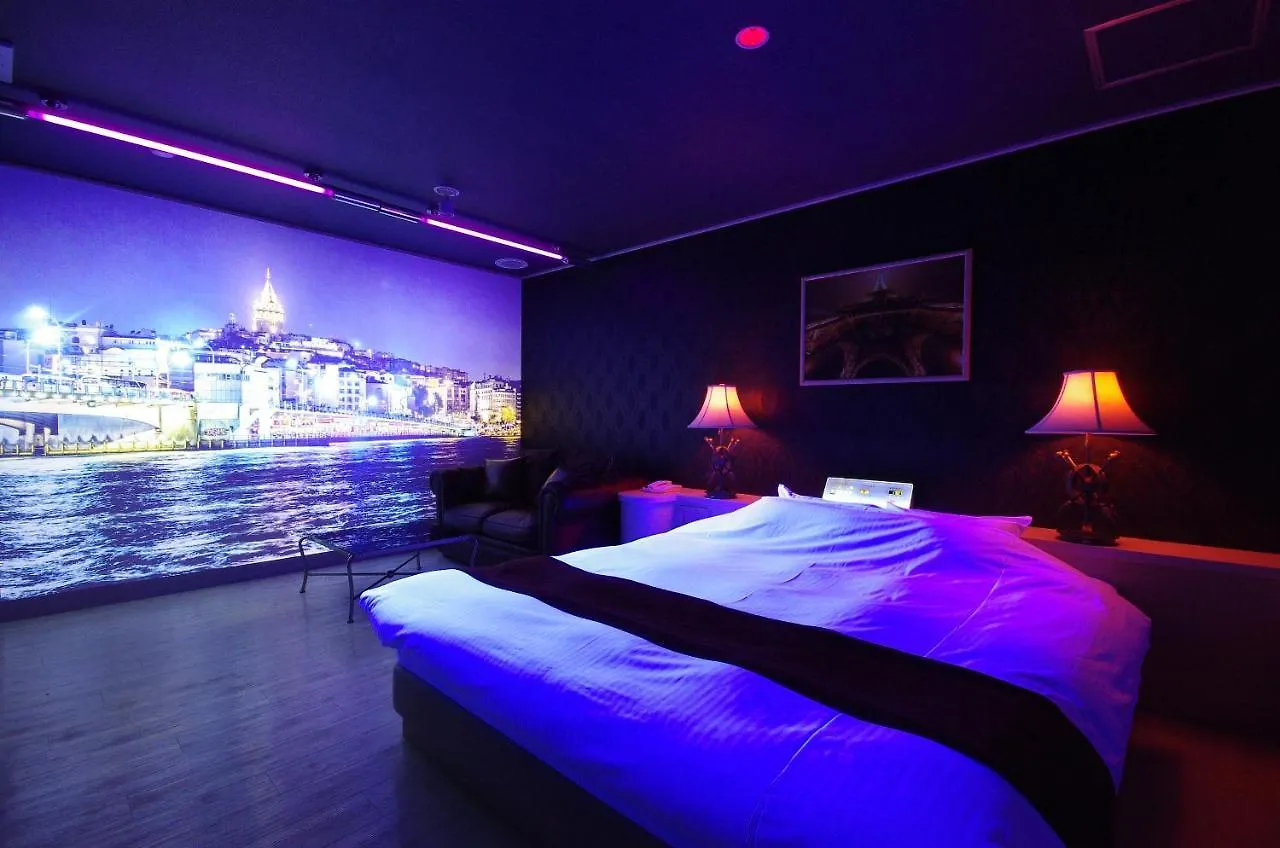 Hotel Grace (Adults Only) Sapporo 2*,
